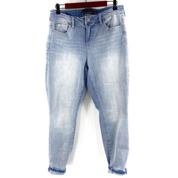 torrid Denim - Torrid High Rise Light wash Jeans Boyfriend